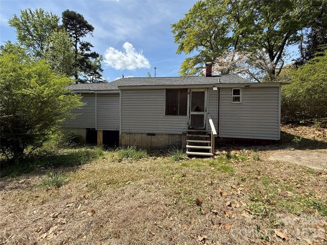 87 Flat Rock Street, Wadesboro, NC 28170