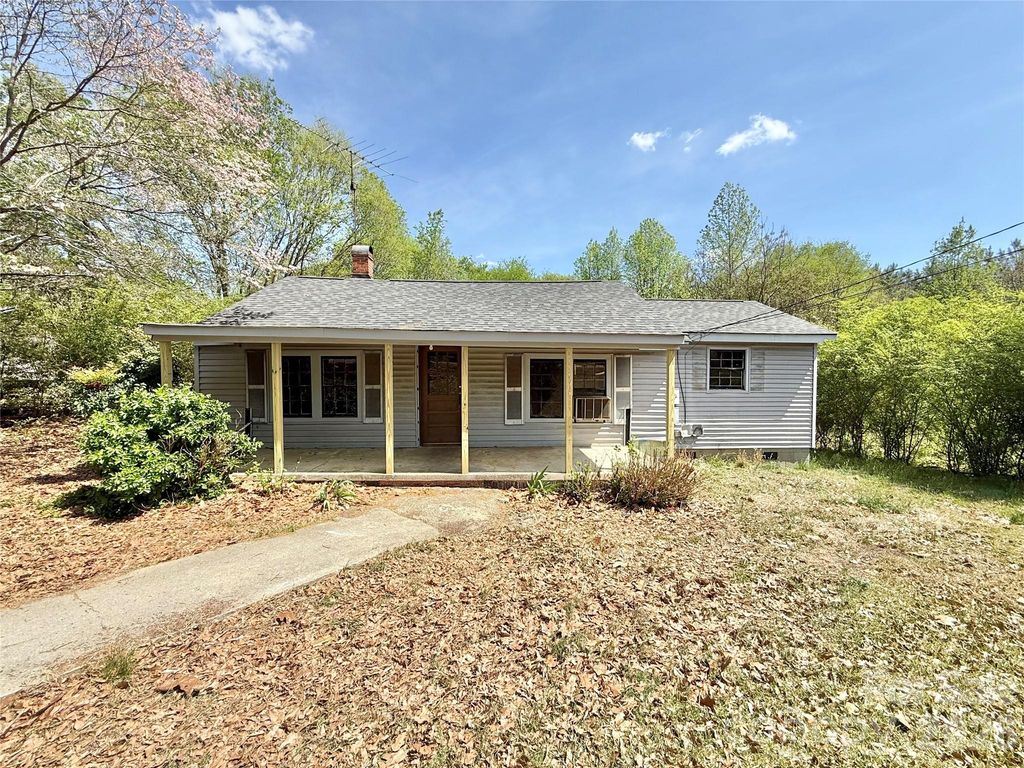 87 Flat Rock Street, Wadesboro, NC 28170