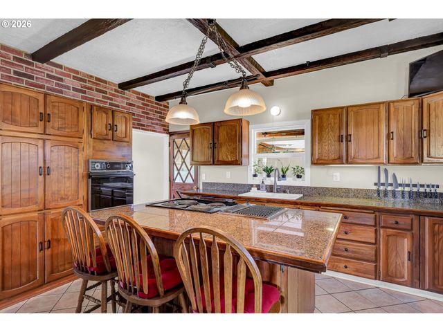 90440 GOODMAN Rd, Junction City, OR 97448