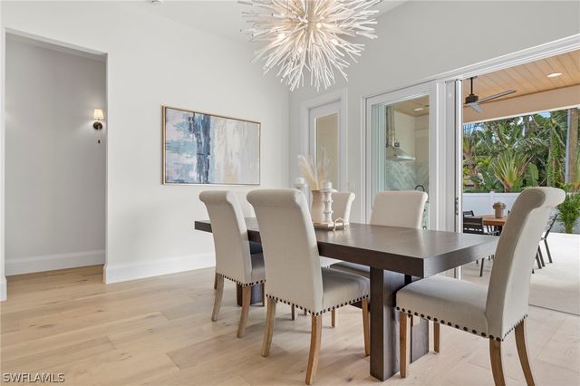 766 95th AVE N, Naples, FL 34108