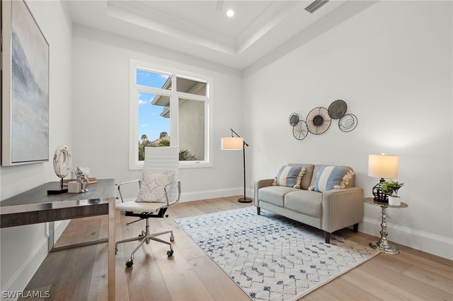 766 95th AVE N, Naples, FL 34108