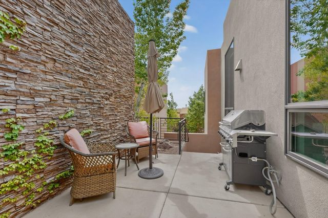 6305 Ghost Flower Trail NE, Albuquerque, NM 87111