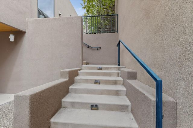 6305 Ghost Flower Trail NE, Albuquerque, NM 87111