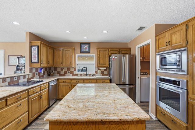 4021 Dakota Trail, Granbury, TX 76048