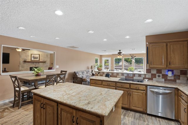 4021 Dakota Trail, Granbury, TX 76048