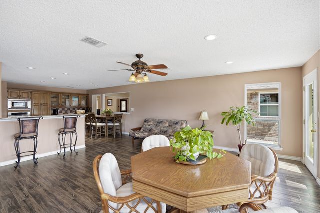 4021 Dakota Trail, Granbury, TX 76048