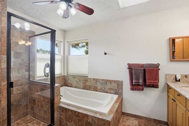 4021 Dakota Trail, Granbury, TX 76048