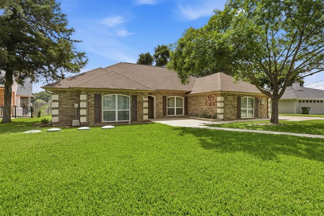 4021 Dakota Trail, Granbury, TX 76048
