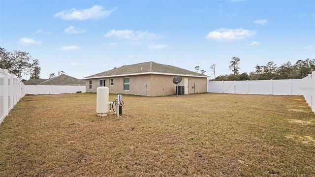 17493 SW 18TH AVENUE ROAD, Ocala, FL 34473