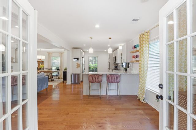 9270 EAST BRIDGE DR, Germantown, TN 38139