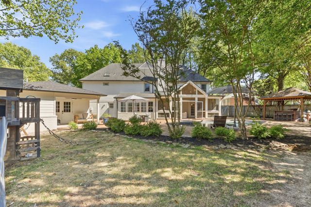 9270 EAST BRIDGE DR, Germantown, TN 38139