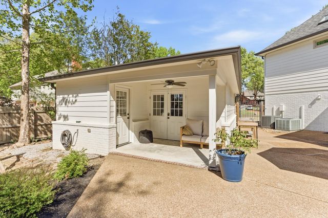 9270 EAST BRIDGE DR, Germantown, TN 38139