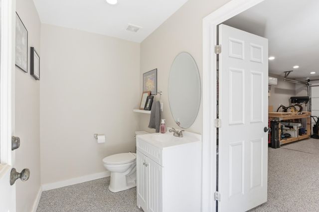 9270 EAST BRIDGE DR, Germantown, TN 38139