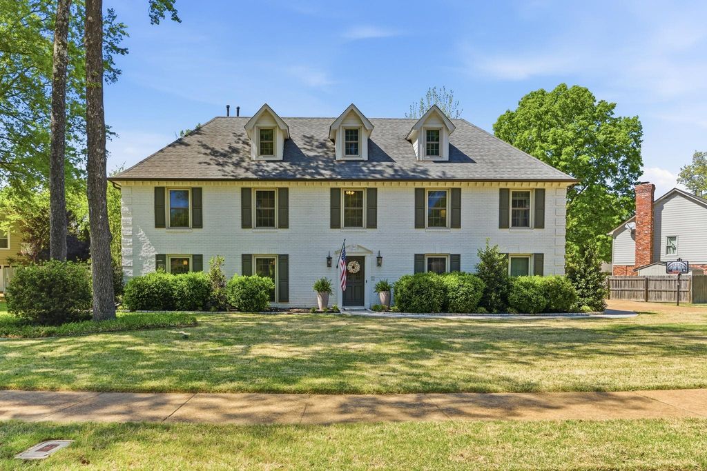 9270 EAST BRIDGE DR, Germantown, TN 38139