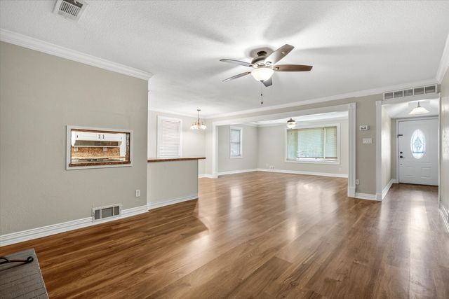 913 Pinson Road, Forney, TX 75126