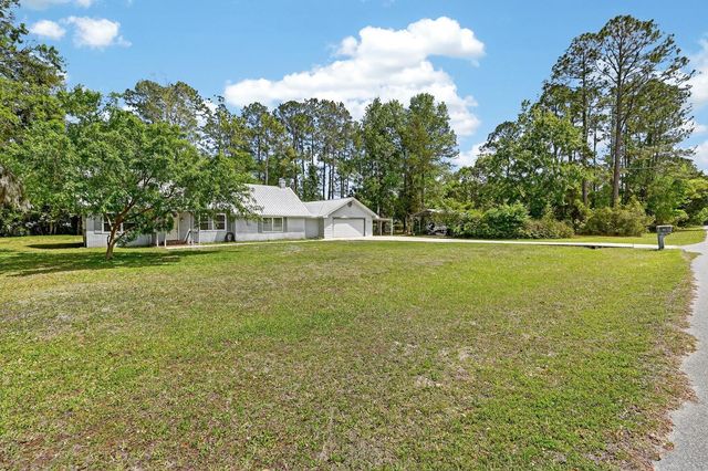 116 ROUND LAKE CIRCLE, Palatka, FL 32177