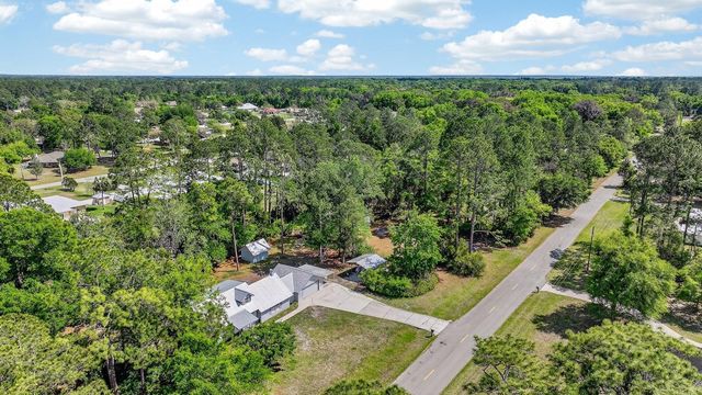 116 ROUND LAKE CIRCLE, Palatka, FL 32177