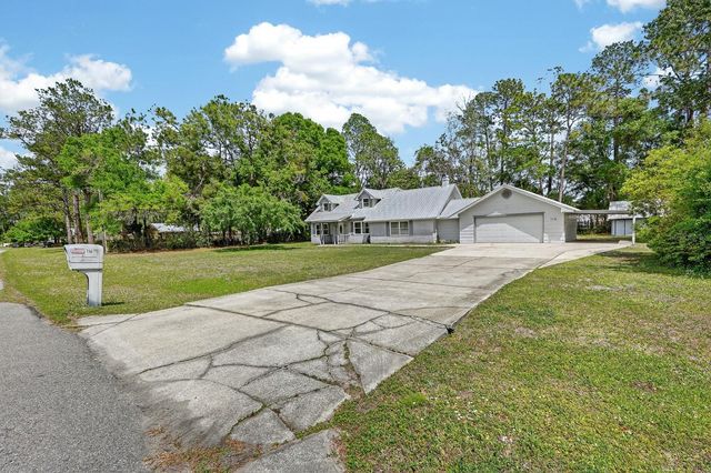 116 ROUND LAKE CIRCLE, Palatka, FL 32177