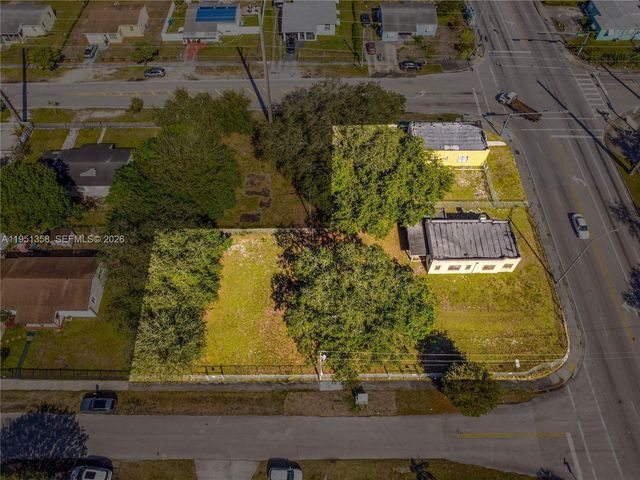 8620 NW 17th Ave, Miami, FL 33147