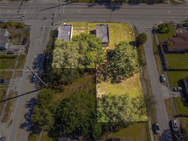 8620 NW 17th Ave, Miami, FL 33147