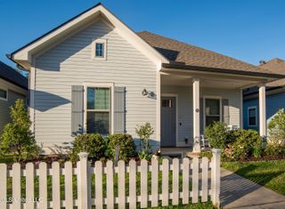 503 Dunbar Court, Bay Saint Louis, MS 39520