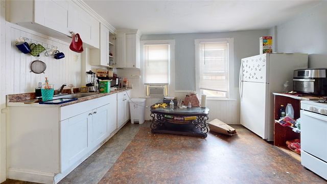 84 Chester Street, Woonsocket, RI 02895