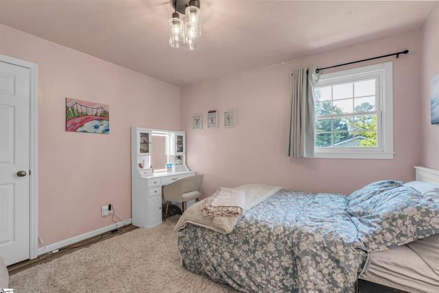 109 Riverview Drive, Greenville, SC 29611