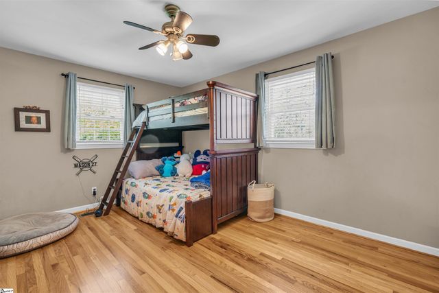 109 Riverview Drive, Greenville, SC 29611