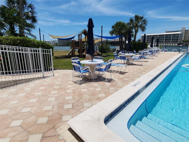 10444 MAJESTIC DRIVE, Largo, FL 33774