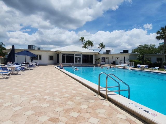 10444 MAJESTIC DRIVE, Largo, FL 33774