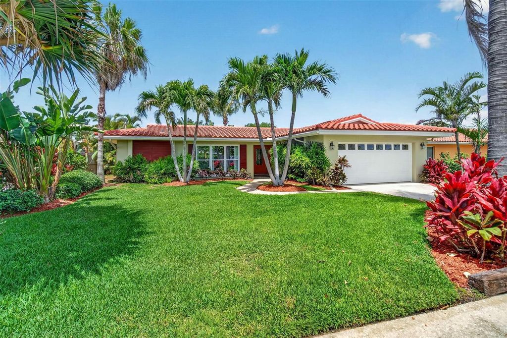 10444 MAJESTIC DRIVE, Largo, FL 33774