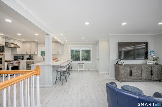 5-7 Haddam Dock Road, Haddam, CT 06438
