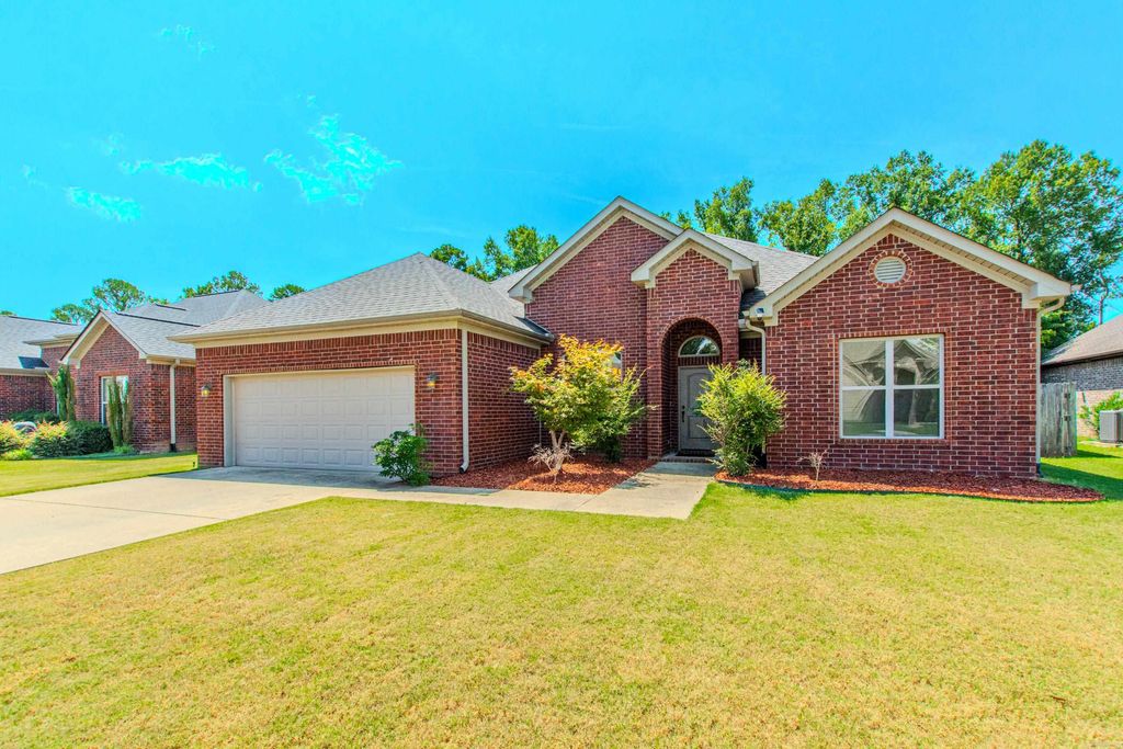 116 Lucia Lane, North Little Rock, AR 72113