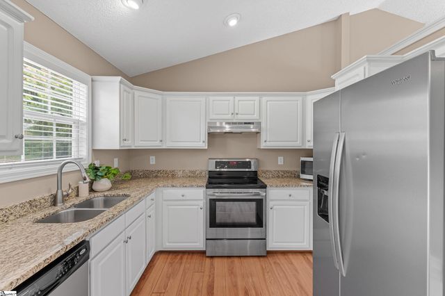 1111 Dunwoody Drive, Simpsonville, SC 29681