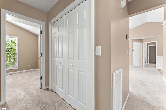 1111 Dunwoody Drive, Simpsonville, SC 29681