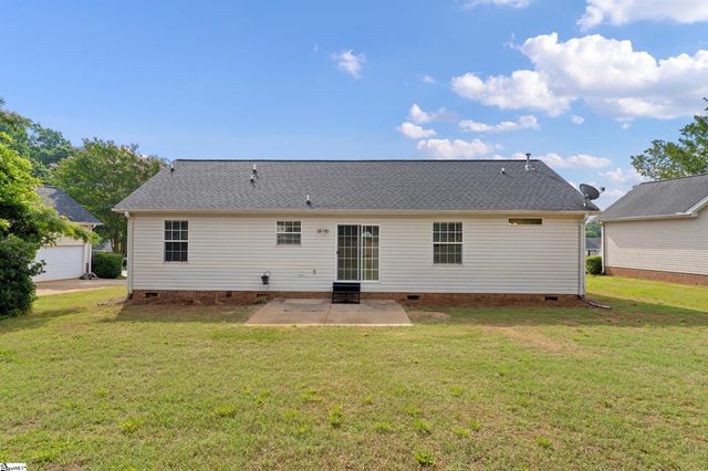 1111 Dunwoody Drive, Simpsonville, SC 29681