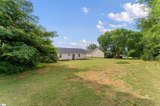 1111 Dunwoody Drive, Simpsonville, SC 29681