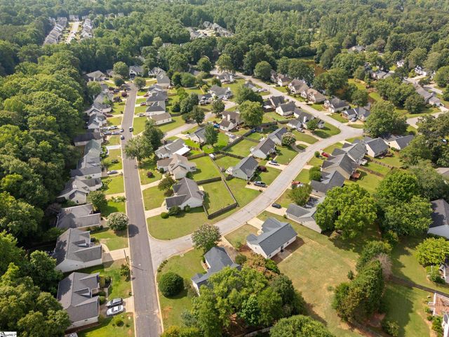 1111 Dunwoody Drive, Simpsonville, SC 29681