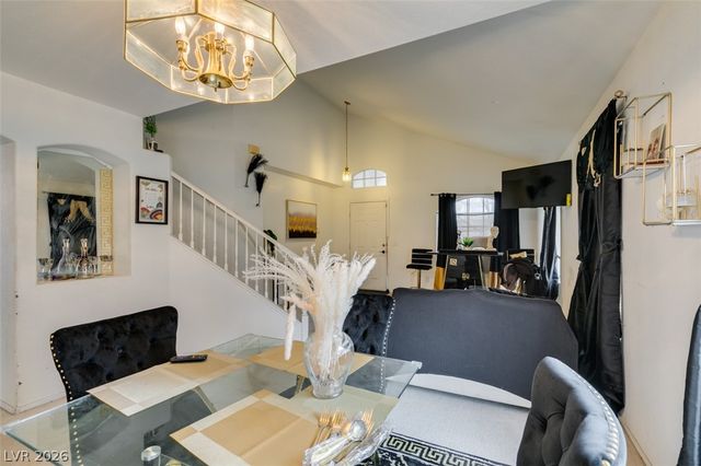 827 Royalmile Way, North Las Vegas, NV 89032