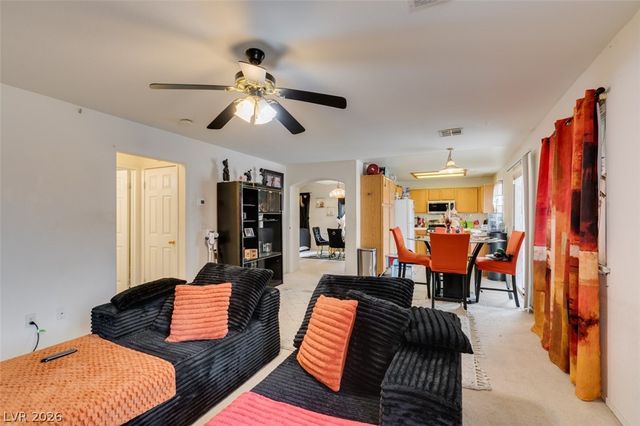 827 Royalmile Way, North Las Vegas, NV 89032