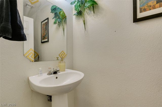 827 Royalmile Way, North Las Vegas, NV 89032