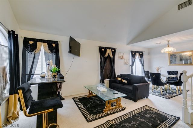 827 Royalmile Way, North Las Vegas, NV 89032