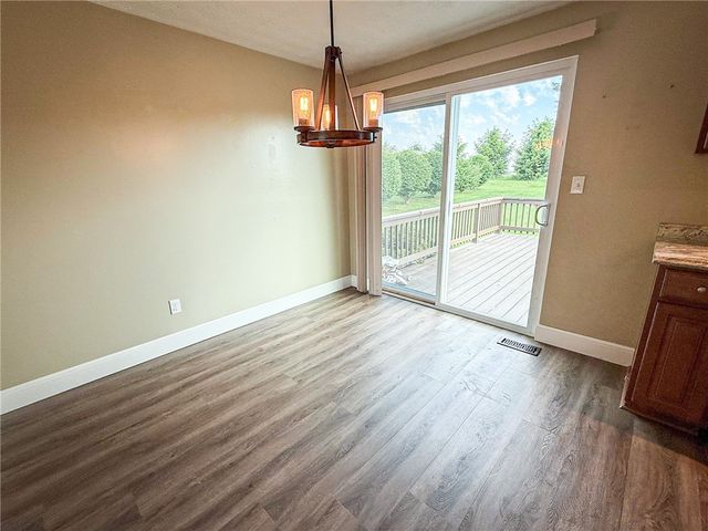 126 Cornell Dr, Center Twp, PA 16001