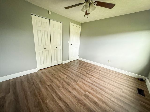 126 Cornell Dr, Center Twp, PA 16001