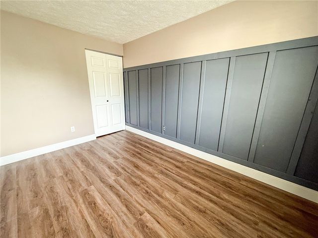 126 Cornell Dr, Center Twp, PA 16001