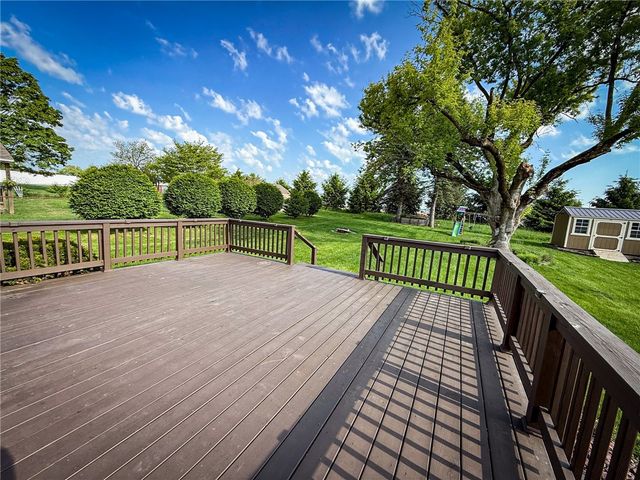 126 Cornell Dr, Center Twp, PA 16001