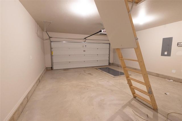 12301 SW 32nd Street, Yukon, OK 73099