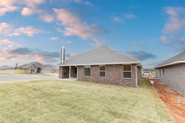 12301 SW 32nd Street, Yukon, OK 73099