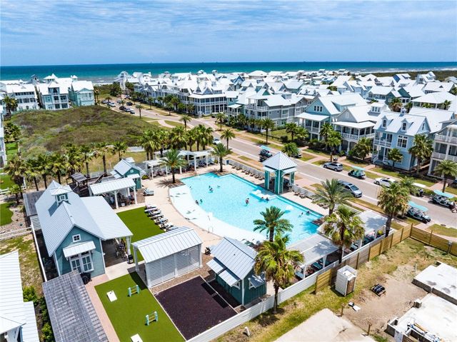 240 Social Circ 8-102, Port Aransas, TX 78373