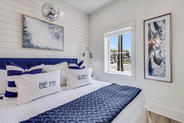 240 Social Circ 8-102, Port Aransas, TX 78373